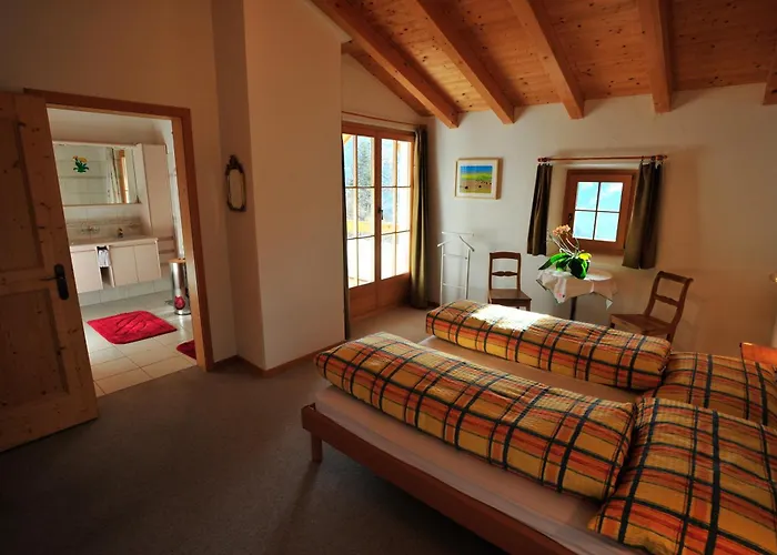 Oda ve Kahvaltı La Val Bonaduz