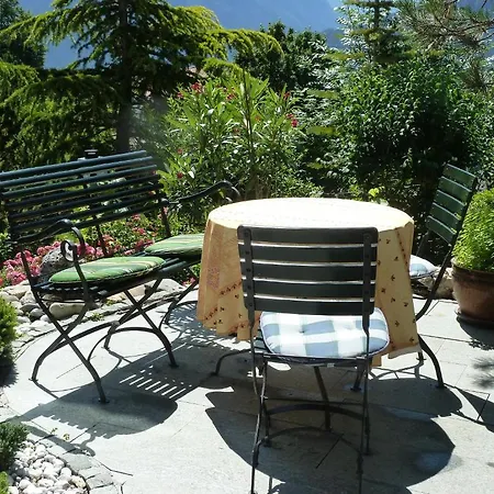 Bed & Breakfast La Val 2*