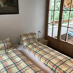 La Val Bed and breakfast 2*